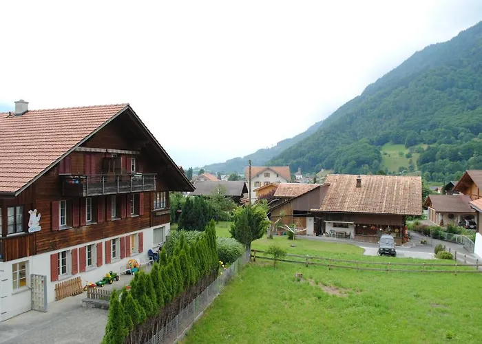 아파트 스튜디오 글라우스 *